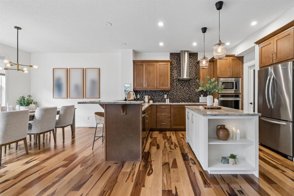 Picture for 117 Riviera Crescent 