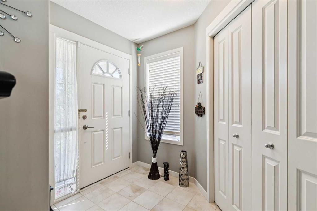 Picture for 768 New Brighton Drive SE