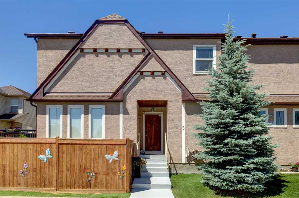 Picture for 5 Covecreek Mews NE