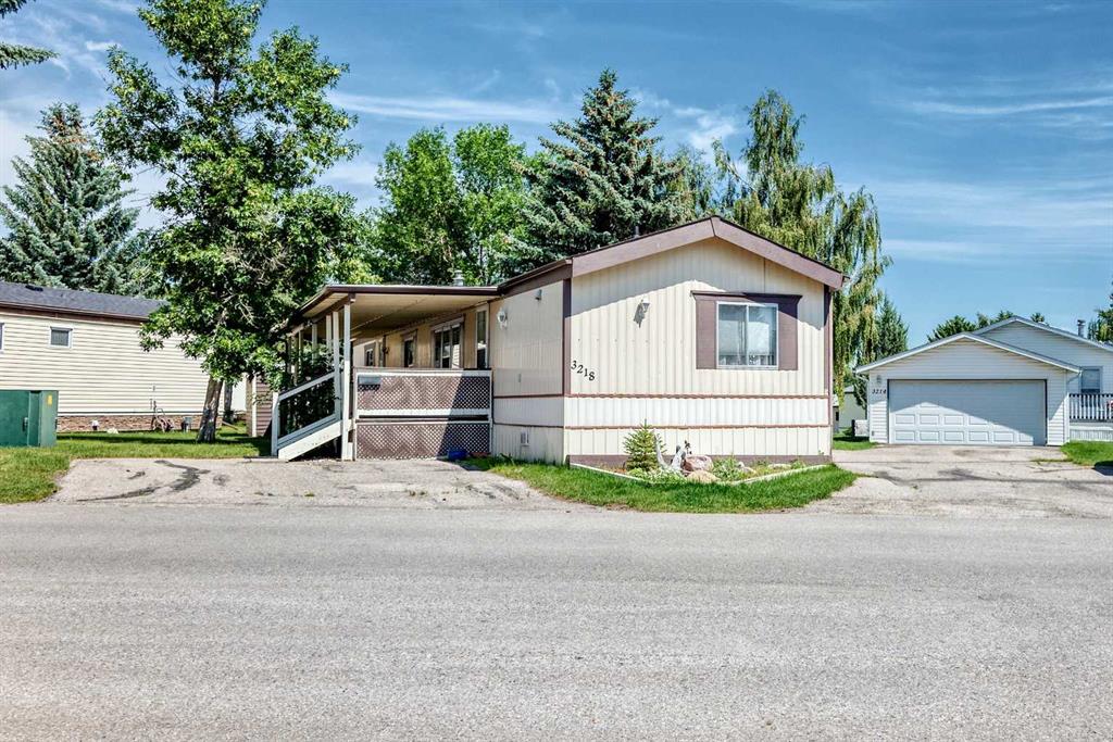 Picture for 3218 Burroughs Manor NE