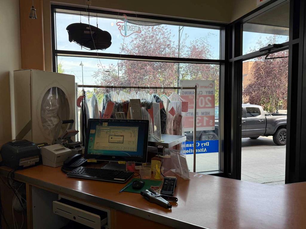 Picture for 935 General Avenue NE