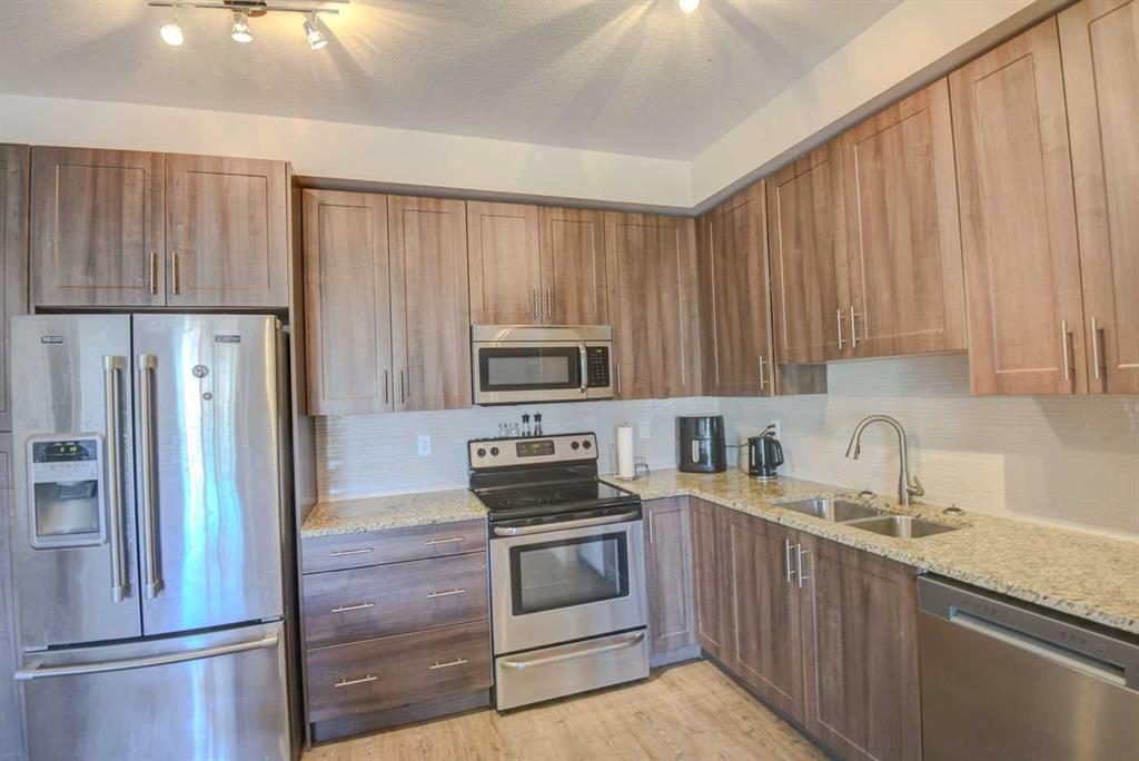Picture for 2414, 99 copperstone Park SE