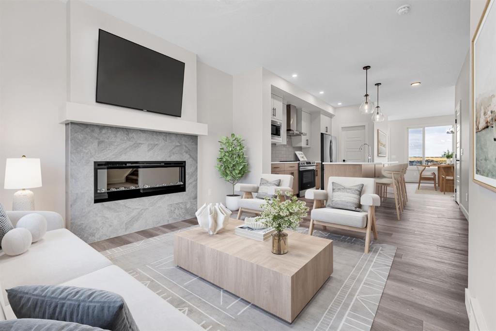 Picture for 178 Lanark Gate SE