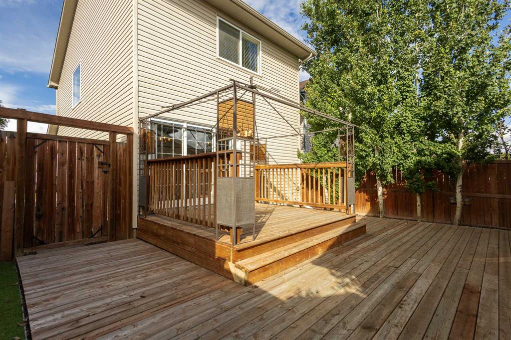 Picture for 196 Eversyde Circle SW