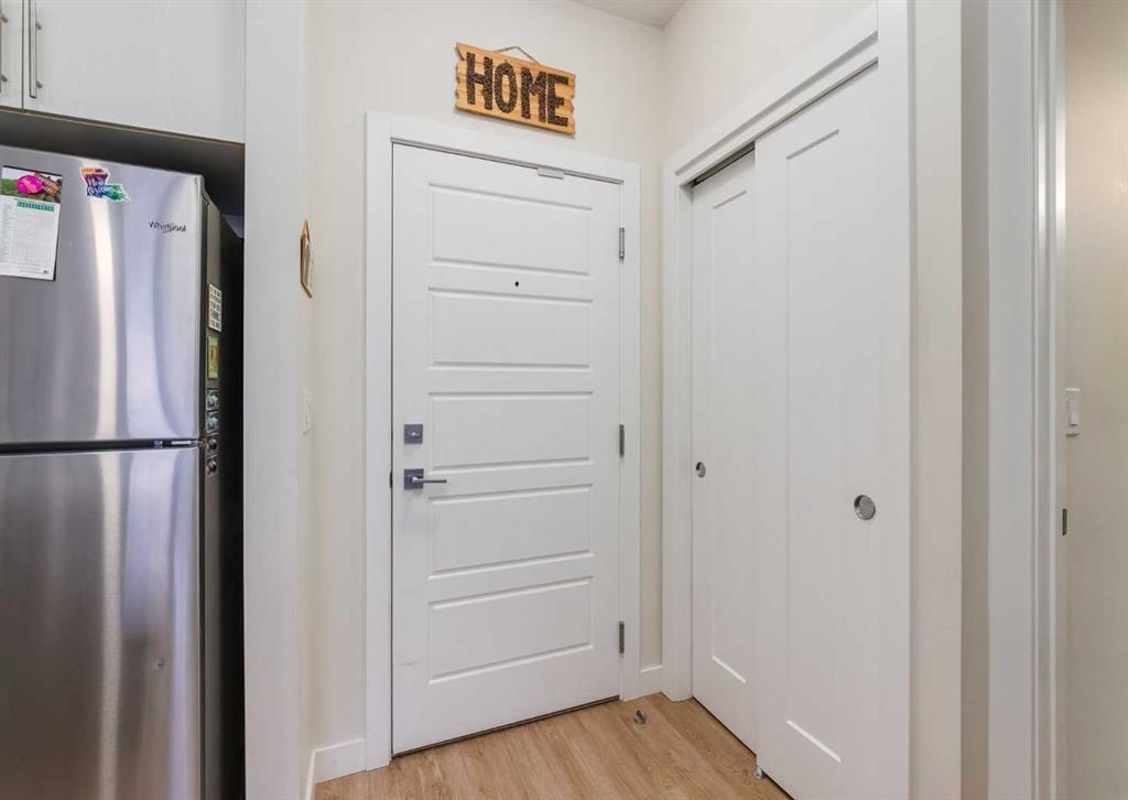Picture for 106, 300 Auburn Meadows Manor SE