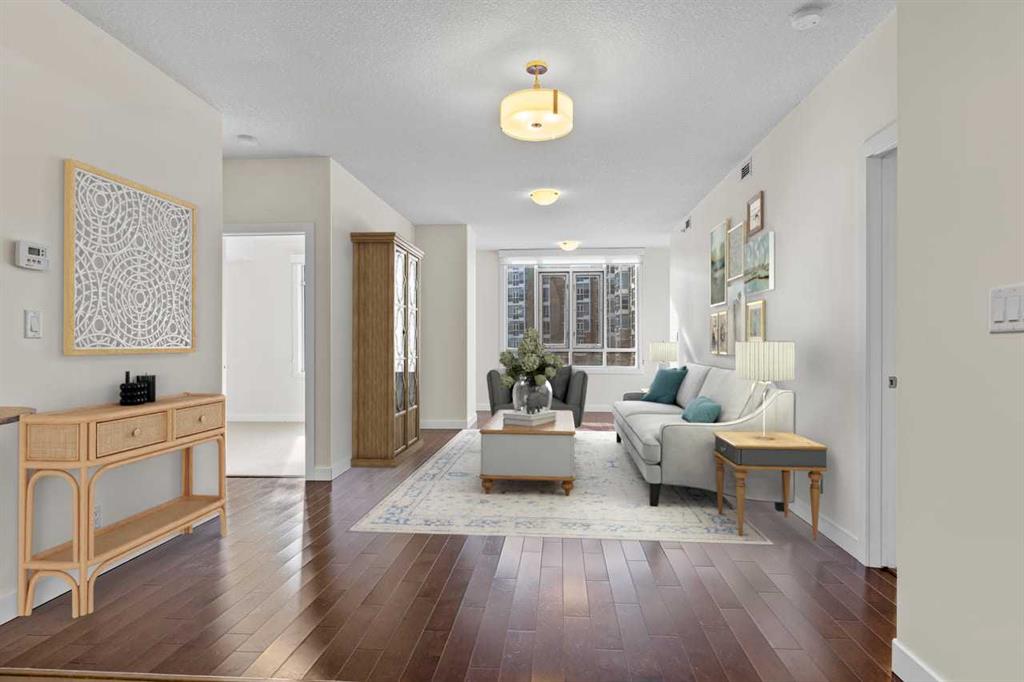 Picture for 310, 16 Varsity Estates Circle NW