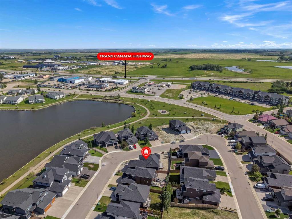 Picture for 32 Lakes Estates Circle 