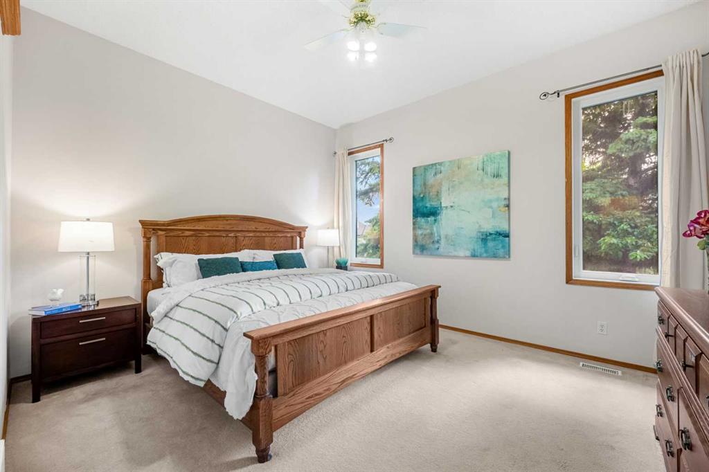 Picture for 125 Woodpark Close SW