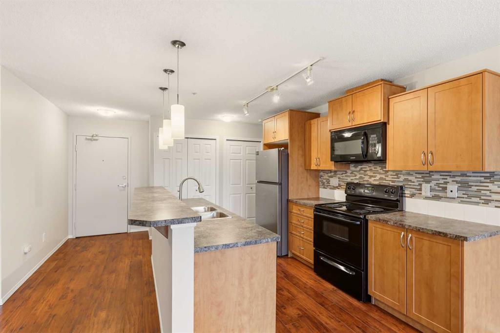 Picture for 2323, 700 Willowbrook Road NW