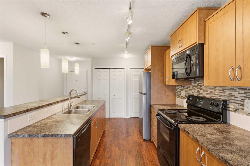 Picture for 2323, 700 Willowbrook Road NW