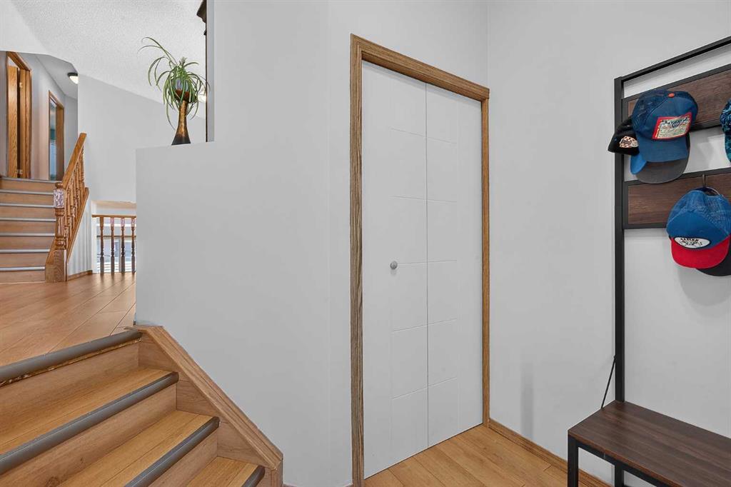 Picture for 173 Martin Crossing Crescent NE