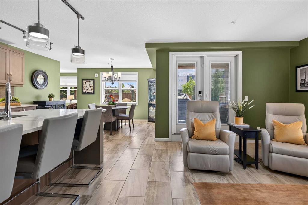 Picture for 1110, 10 Market Boulevard SE