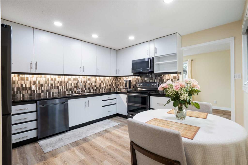 Picture for 48 Deermont Way SE
