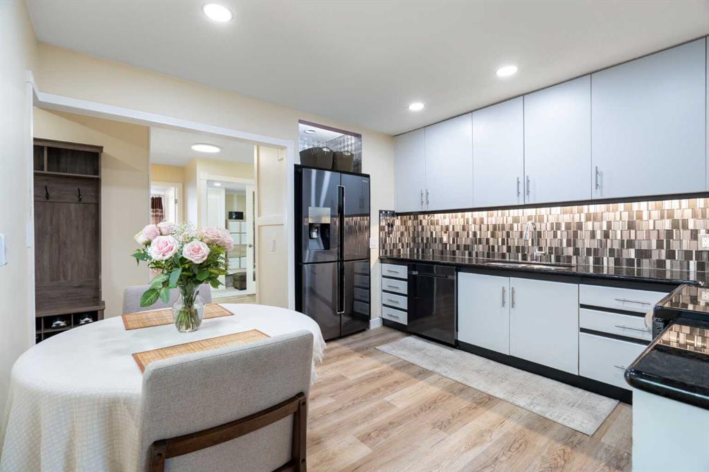 Picture for 48 Deermont Way SE
