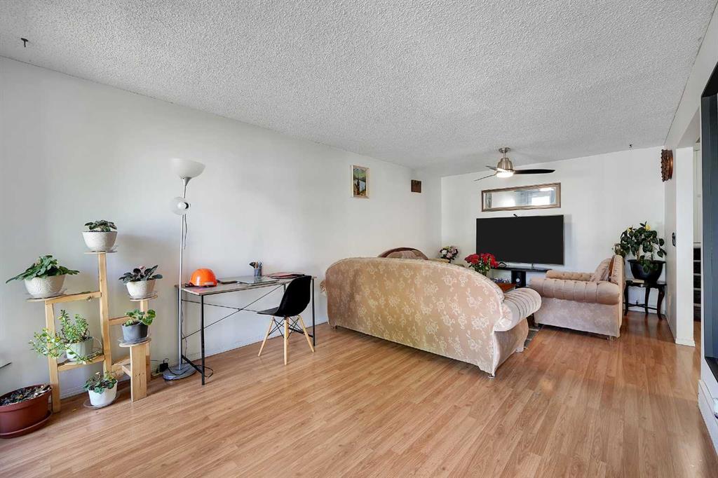 Picture for 6507 Rundlehorn Drive NE