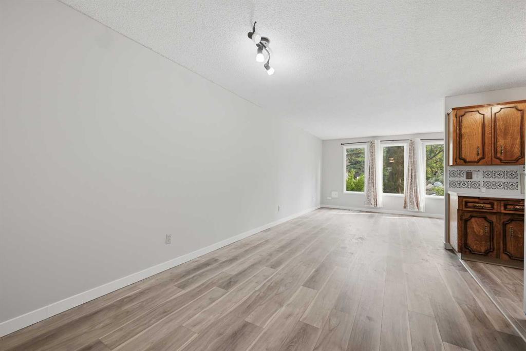 Picture for 228 Berwick Drive NW