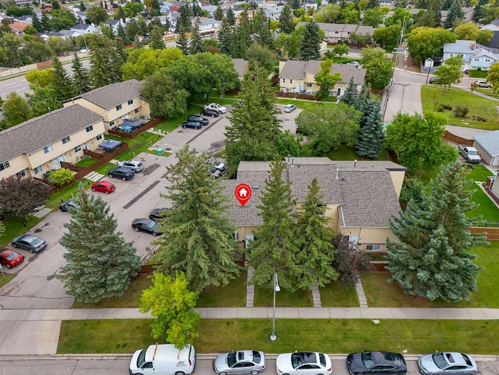Picture for 90, 7205 4 Street NE