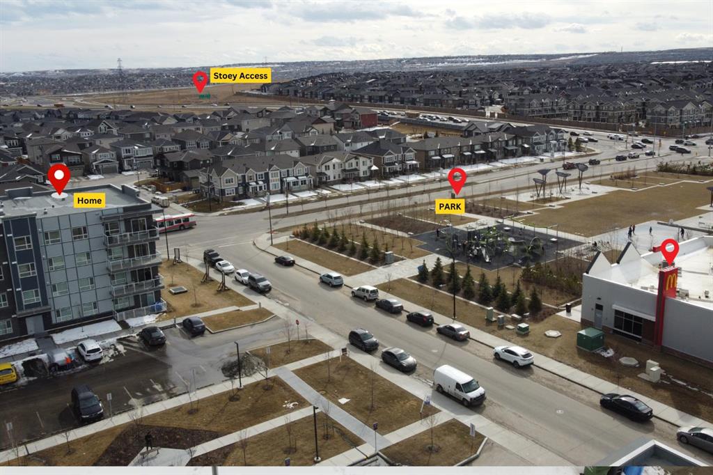 Picture for 215, 40 Carrington Plaza N