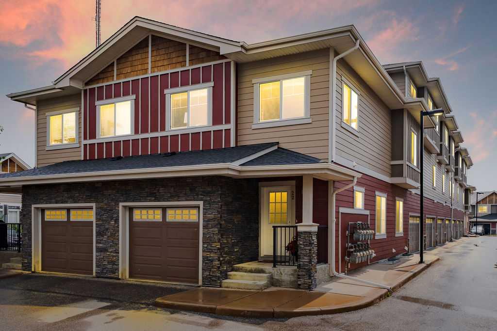 Picture for 22 West Coach Manor SW