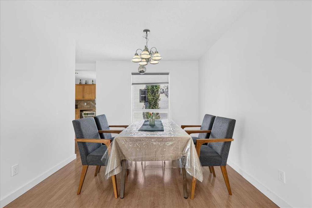Picture for 137 Bridlewood Lane SW