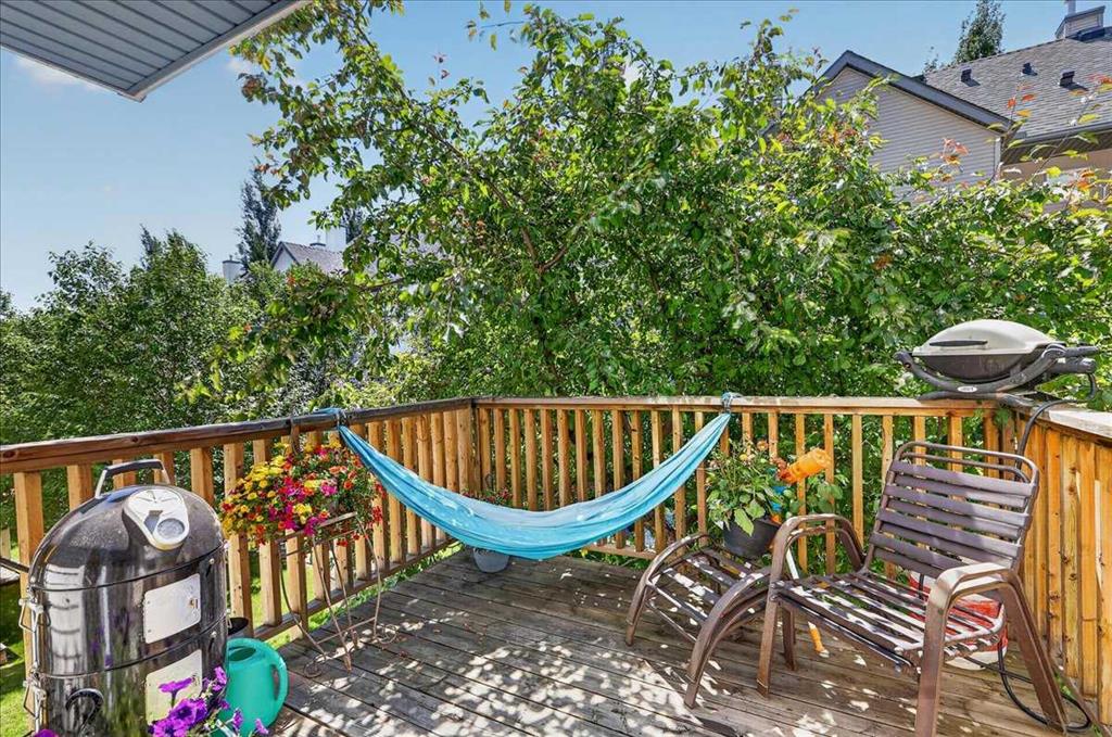 Picture for 137 Bridlewood Lane SW