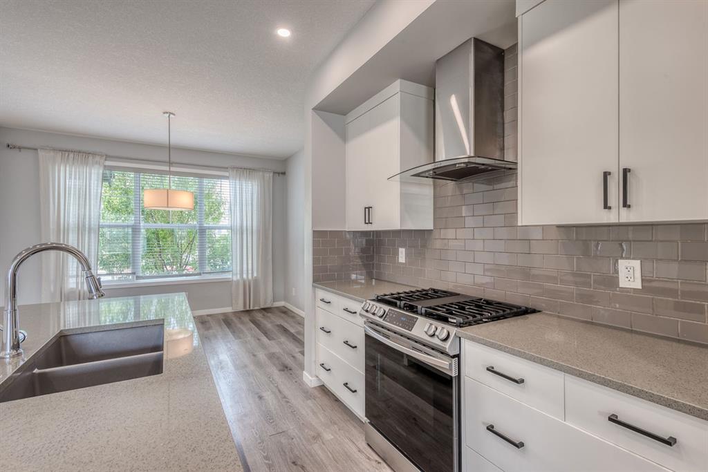 Picture for 967 Mahogany Boulevard SE