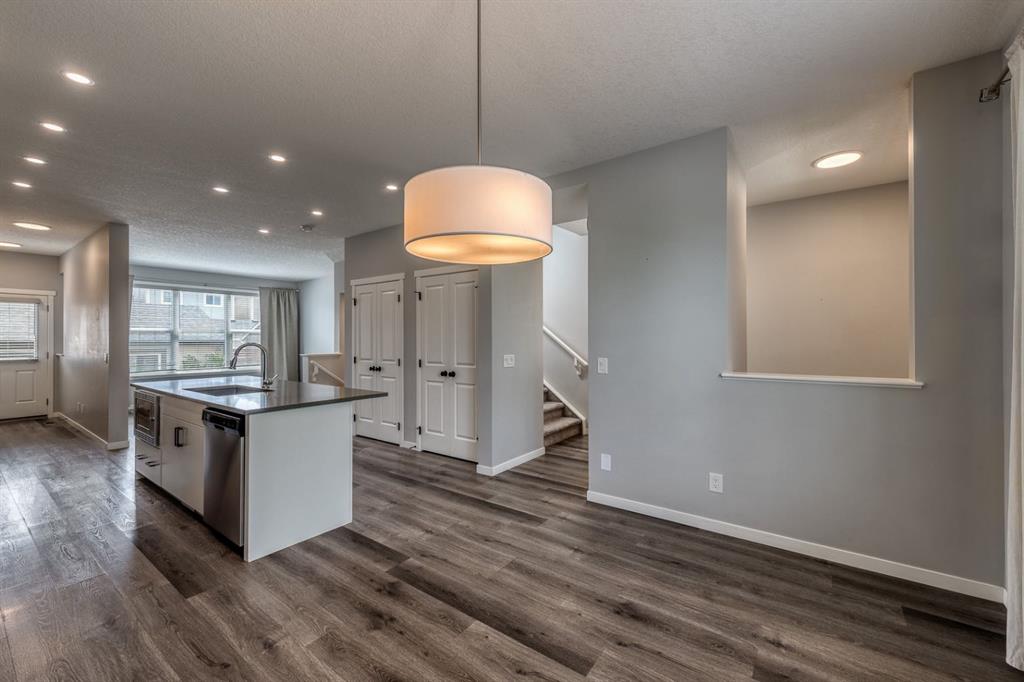 Picture for 967 Mahogany Boulevard SE