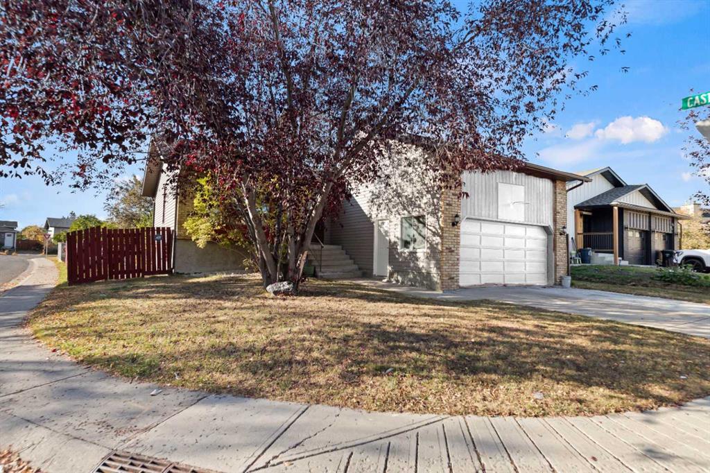 Picture for 48 Castleglen Court NE