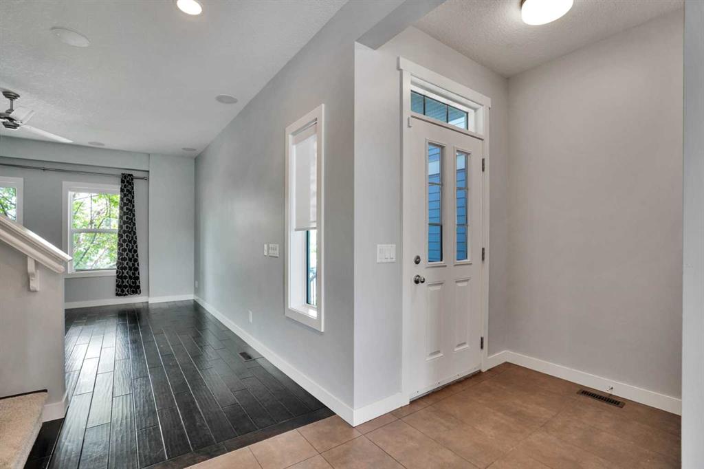 Picture for 145 Marquis Common SE