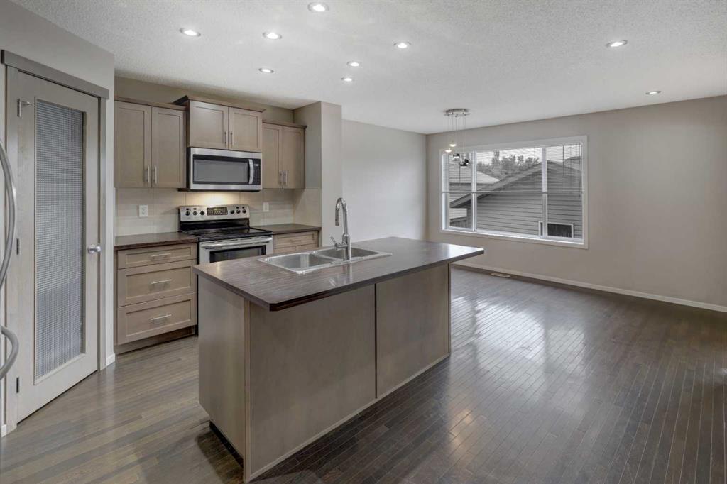 Picture for 36 Copperstone Court SE