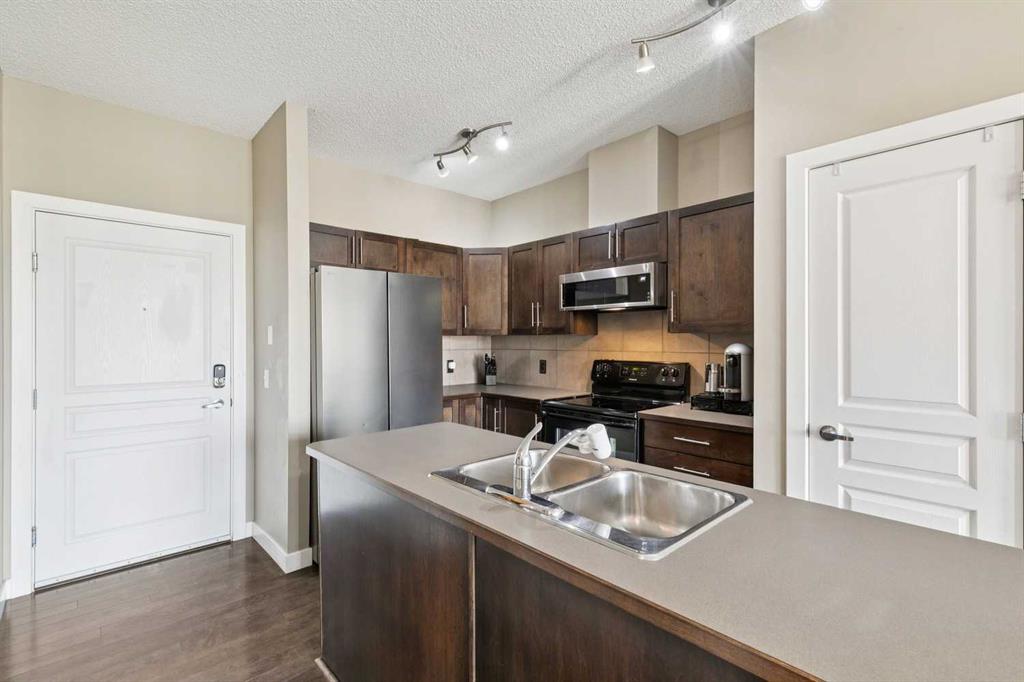 Picture for 306, 10 Panatella Road 