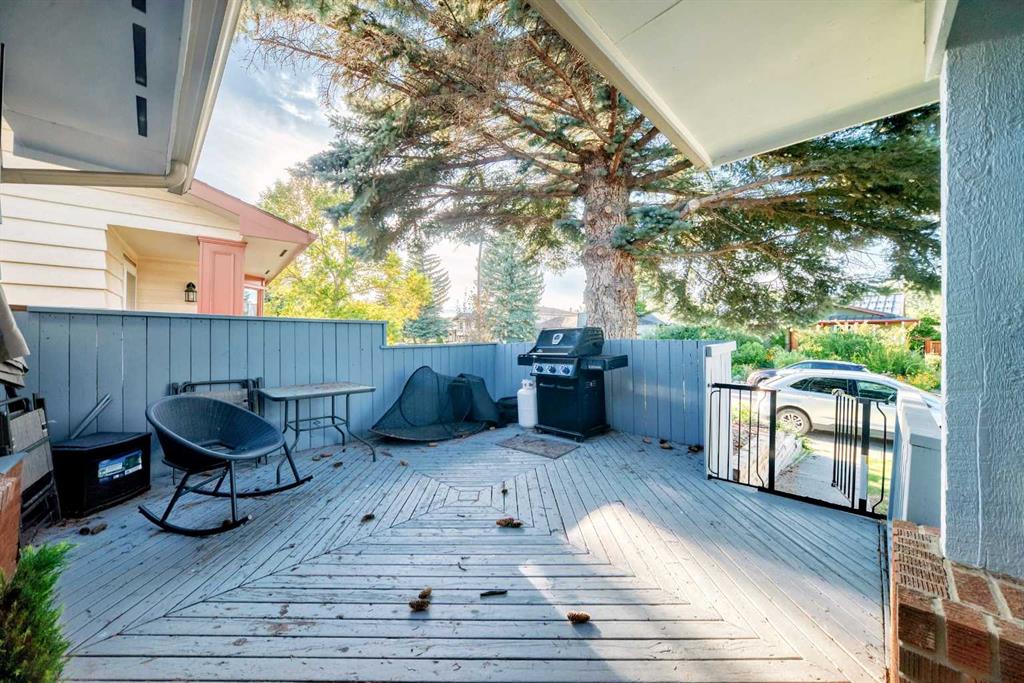 Picture for 116 Midland Crescent SE