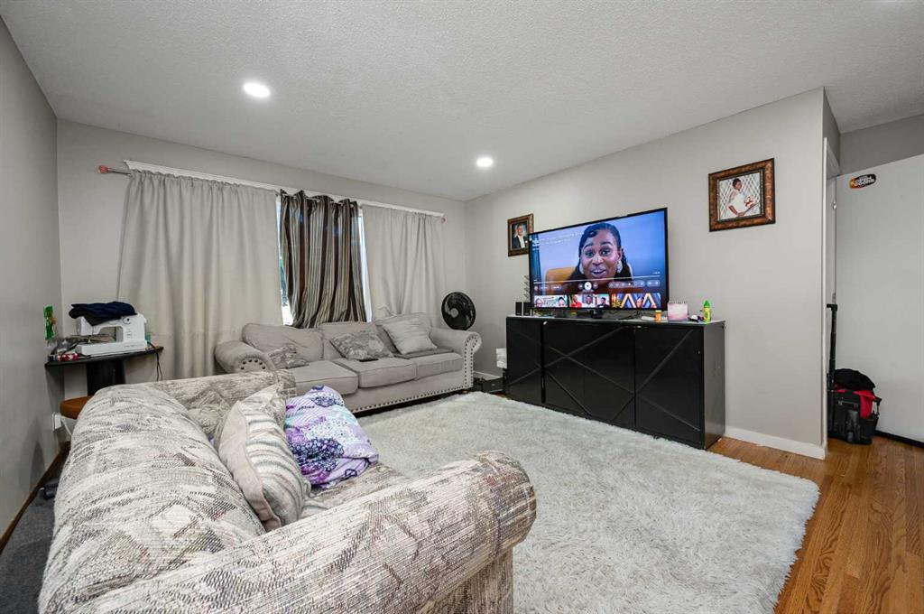 Picture for 823 Sabrina Road SW