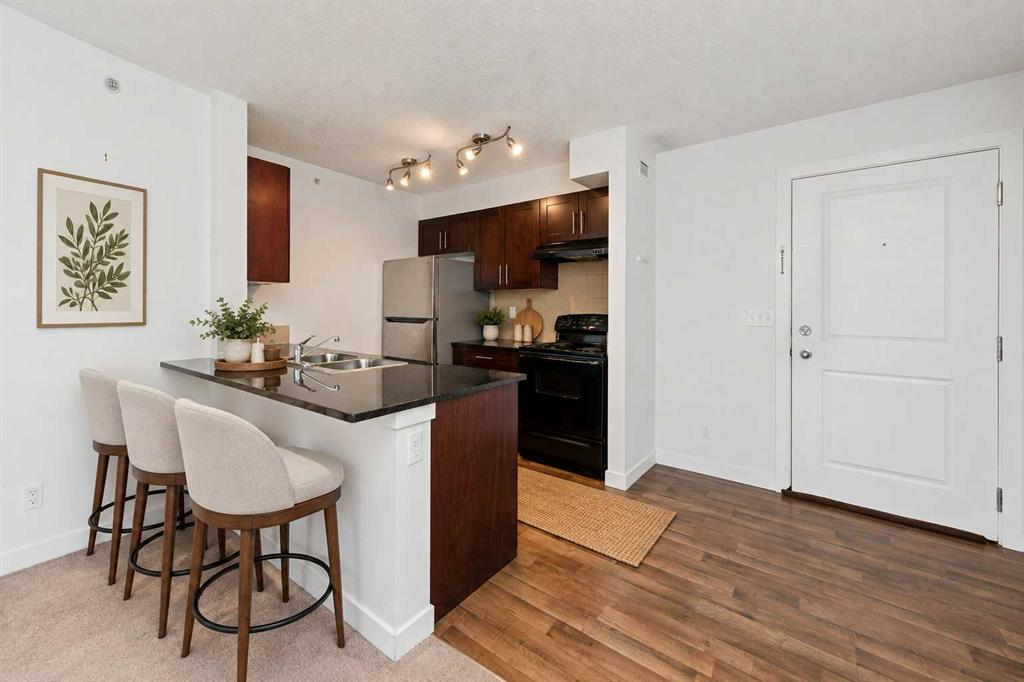 Picture for 423, 195 Kincora Glen Road NW