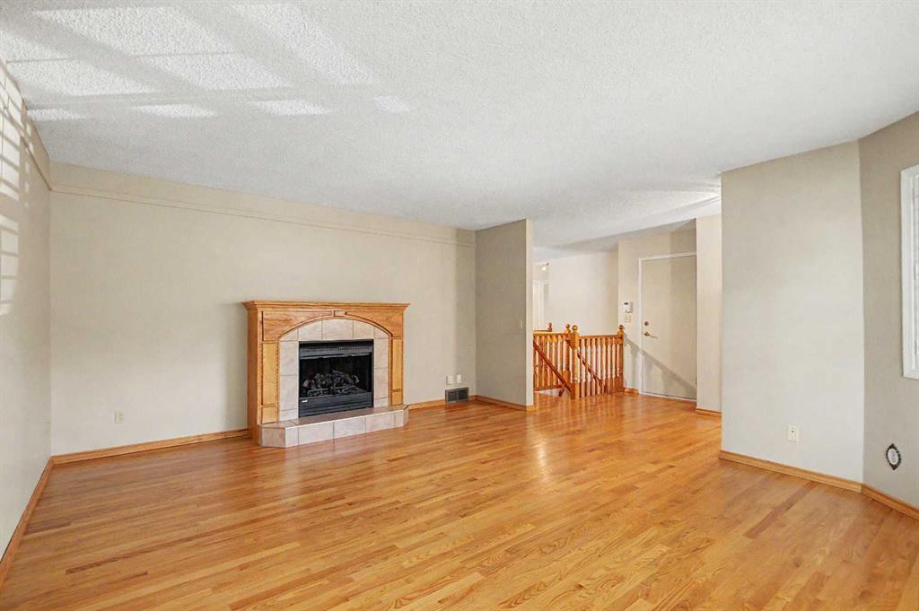 Picture for 164 Strathaven Circle SW