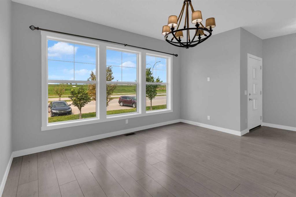 Picture for 802 Cornerstone Boulevard NE