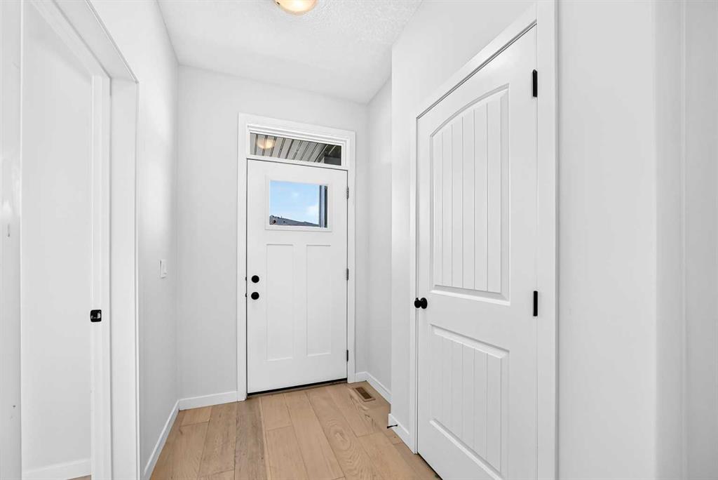 Picture for 113 Midtown Close SW
