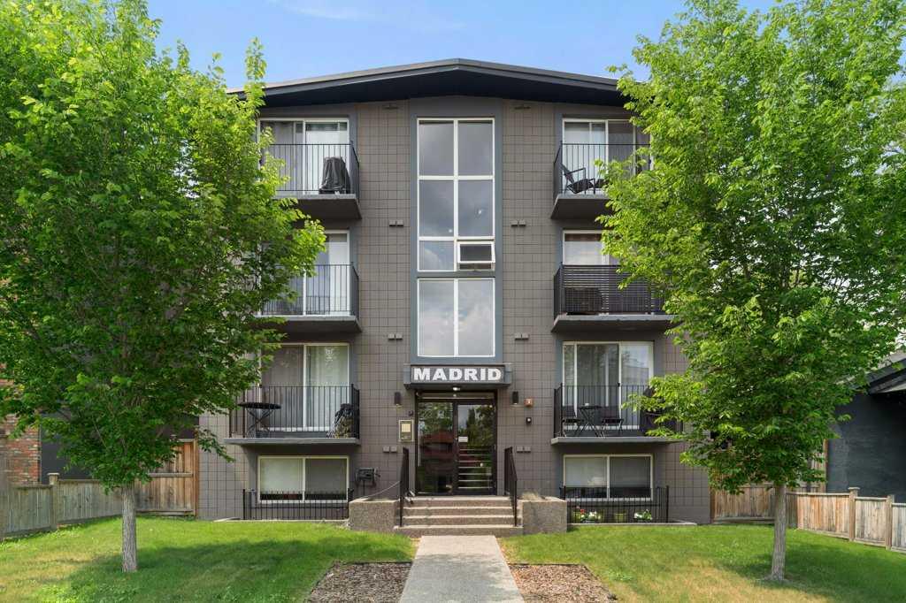 Picture for 204, 1815 16 Street SW