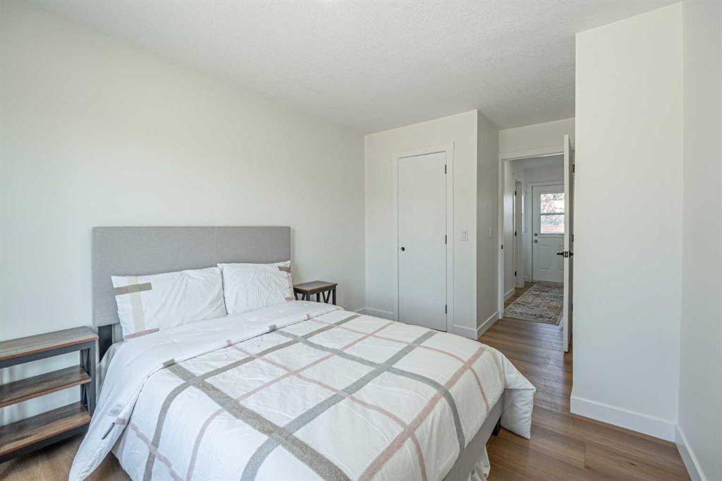 Picture for 20 Castlegrove Way NE