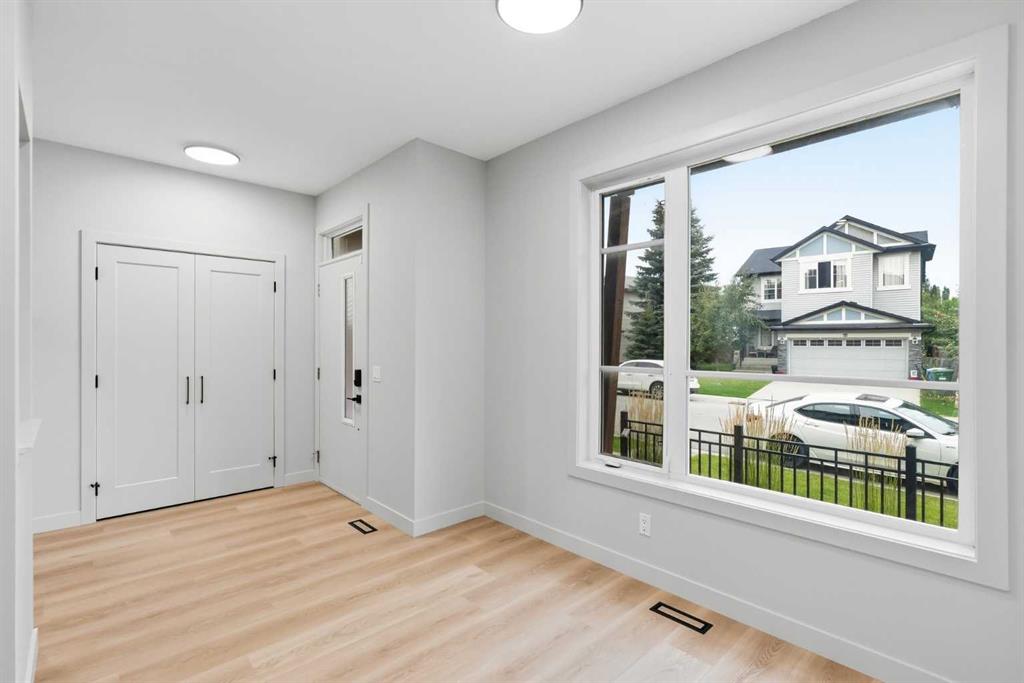 Picture for 189 Chapalina Square SE