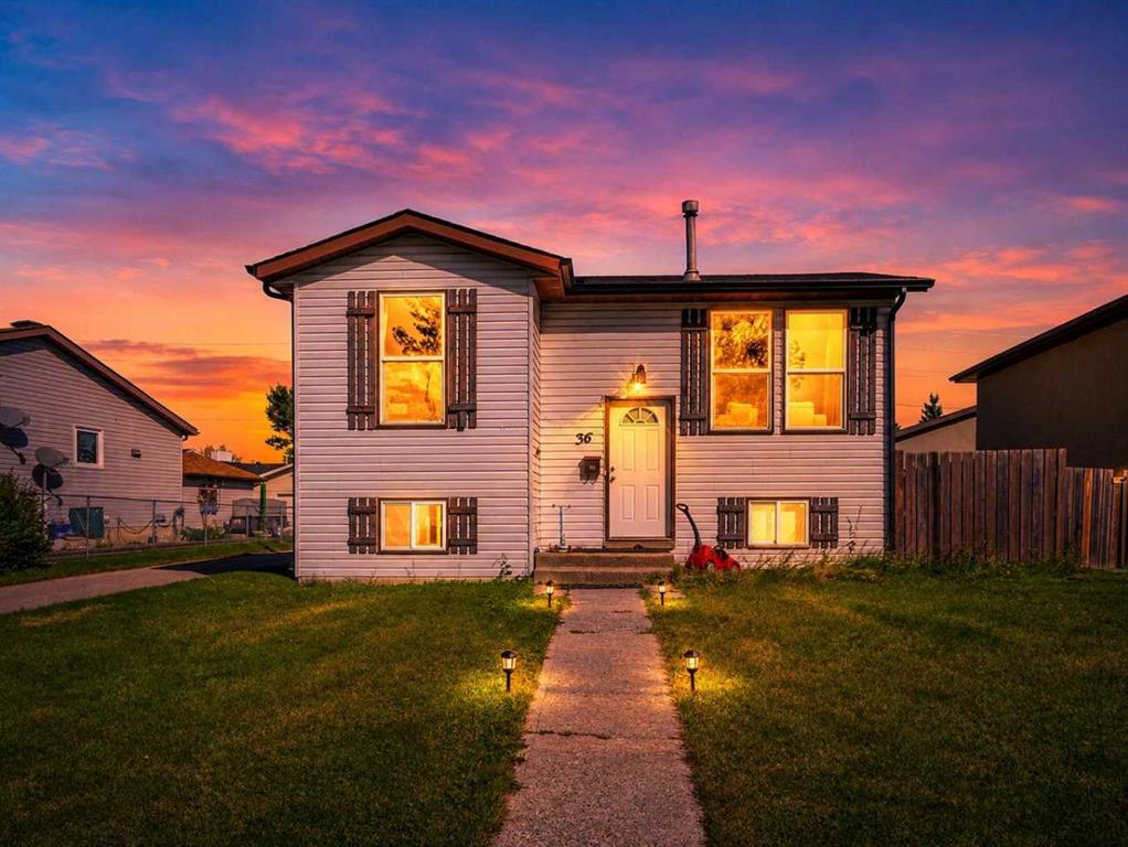 Picture for 36 Castlebrook Rise NE