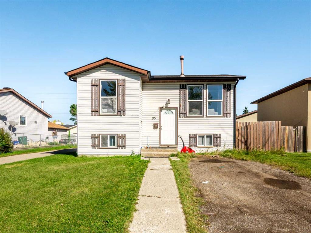 Picture for 36 Castlebrook Rise NE