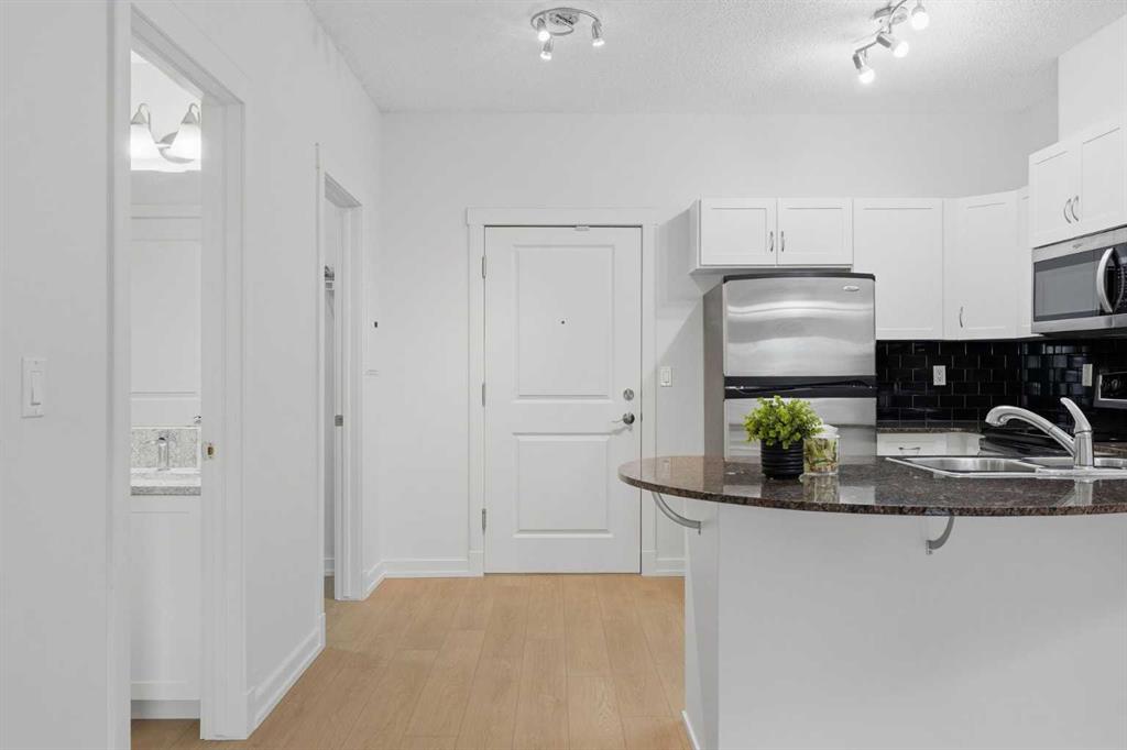 Picture for 3610, 11811 Lake Fraser Drive SE