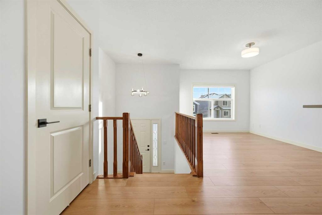 Picture for 81 Saddlemont Road NE
