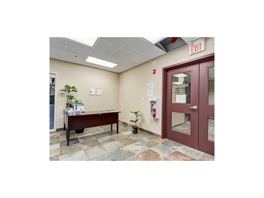 Picture for 220, 52 Gateway Drive NE