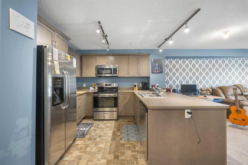 Picture for 3110, 402 Kincora Glen Road NW