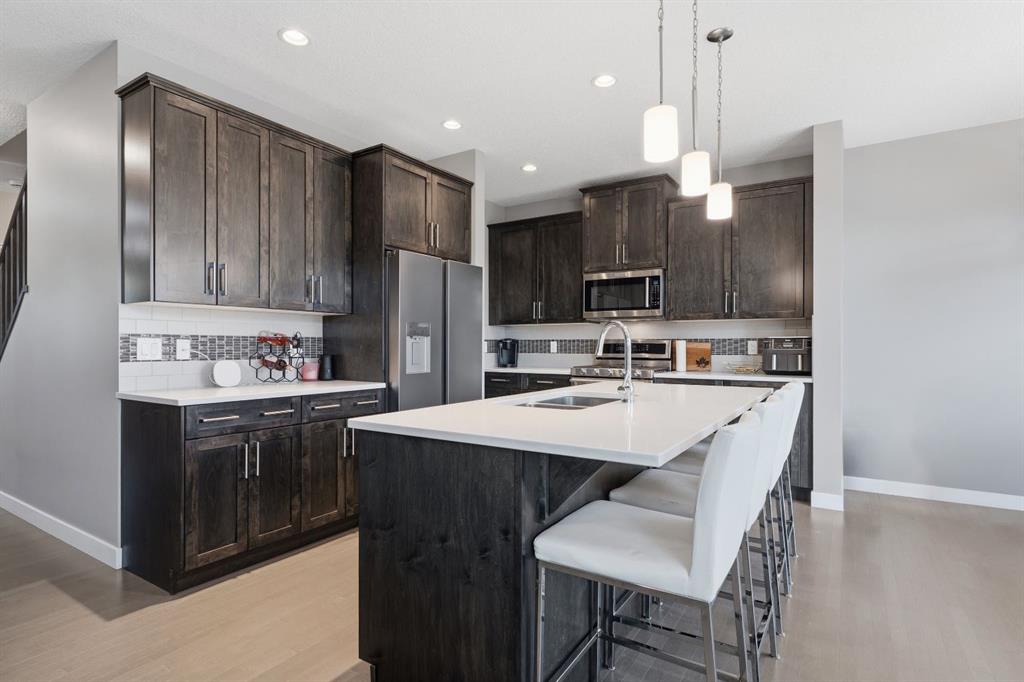 Picture for 2632 Ravenslea Gardens SE