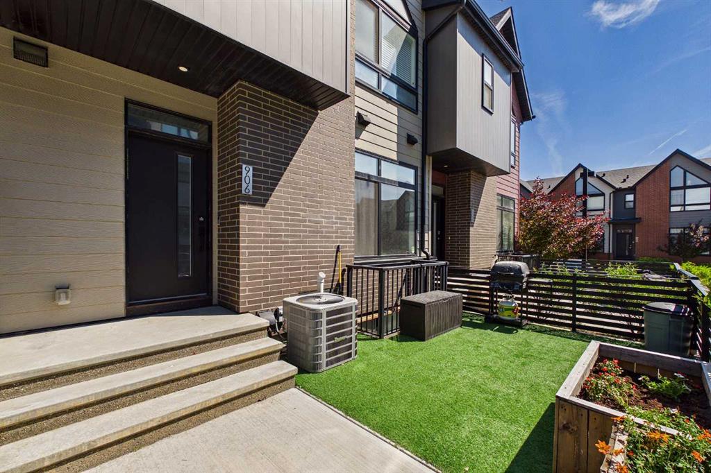 Picture for 906 Sage Meadows Gardens NW