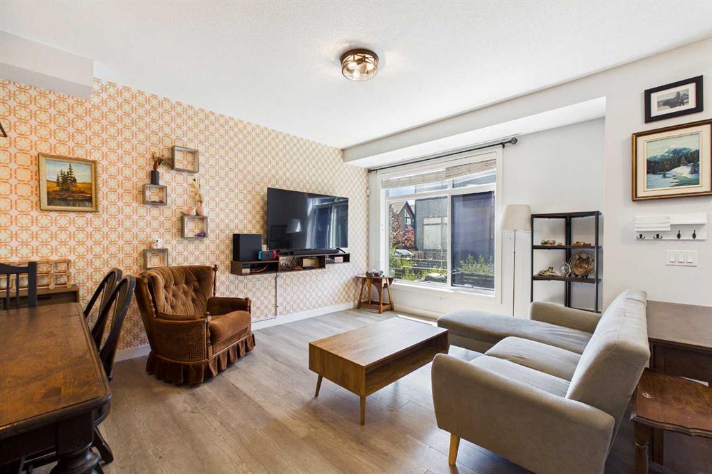 Picture for 906 Sage Meadows Gardens NW