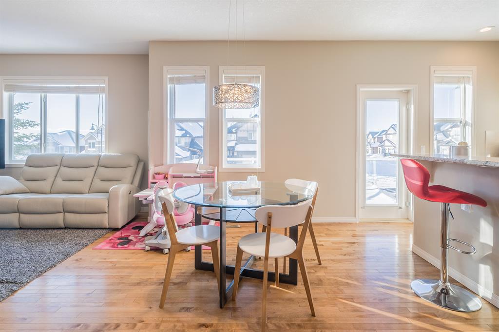 Picture for 7 Aspen Stone Grove SW